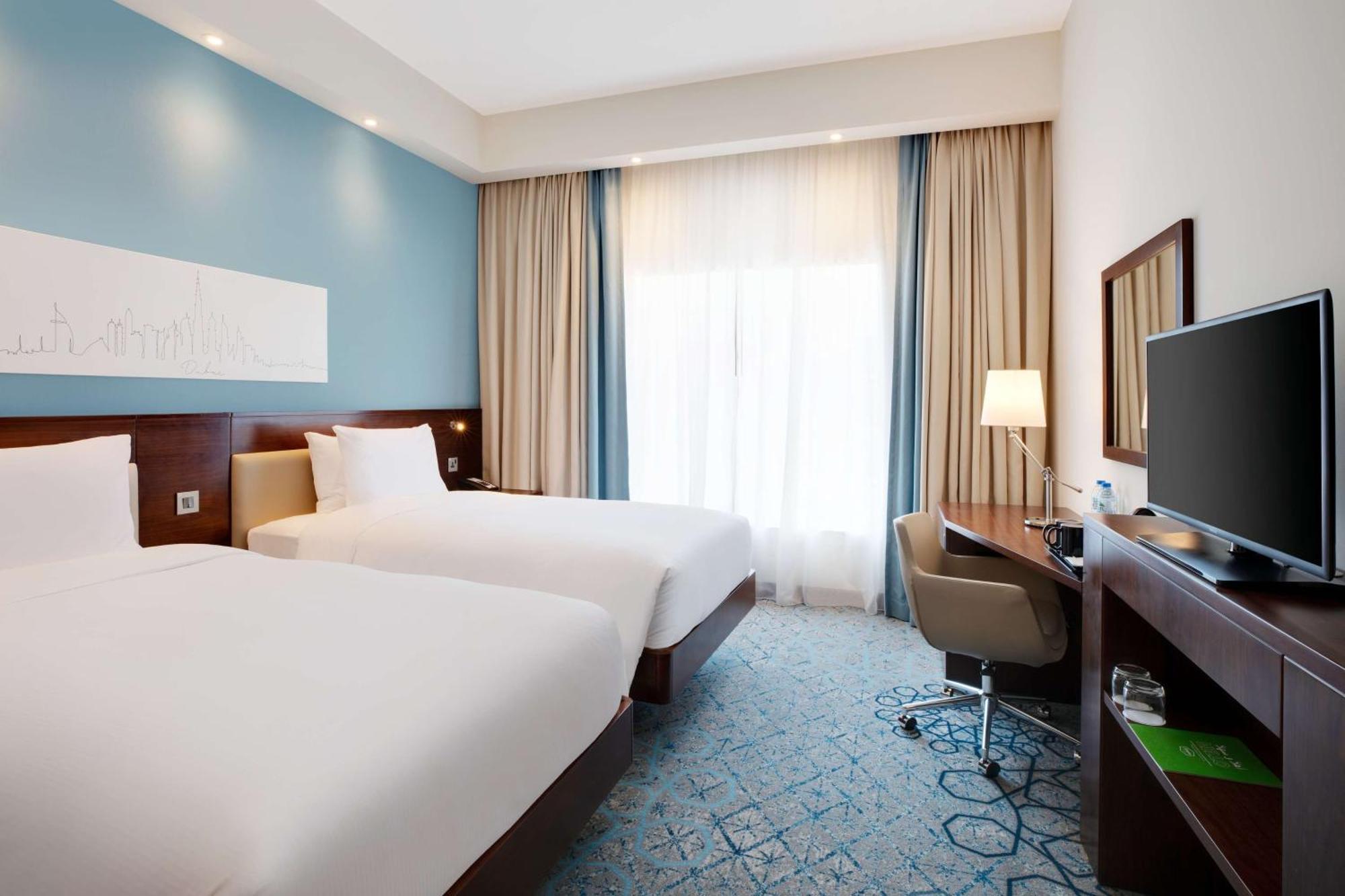 होटल Hampton By Hilton Al Barsha Dubai